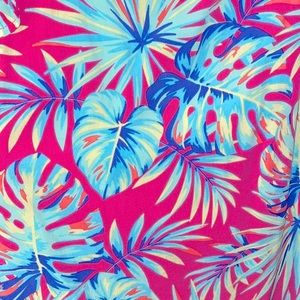 Hawaiian print shorts and tank top!